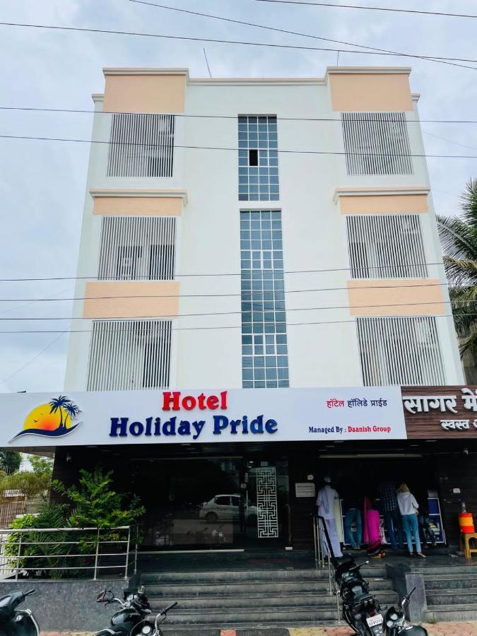 Hotel Holiday Pride Aurangābād Exterior foto