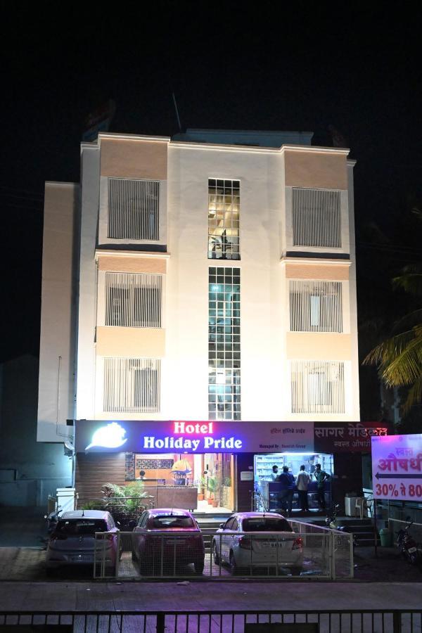 Hotel Holiday Pride Aurangābād Exterior foto